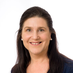 Claudia Hiller